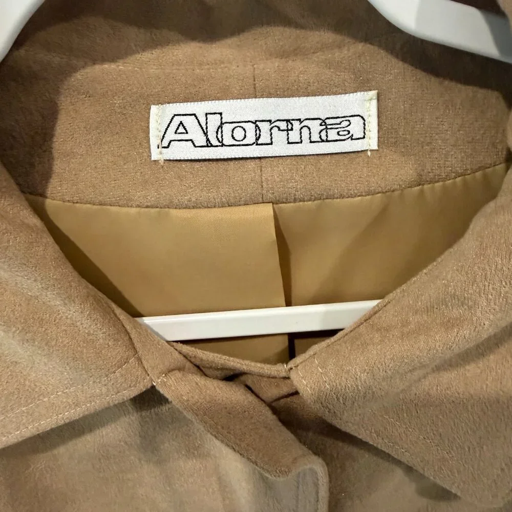 Alorna Tan Retro Button Up Cape Coat - Picture 3 of 8